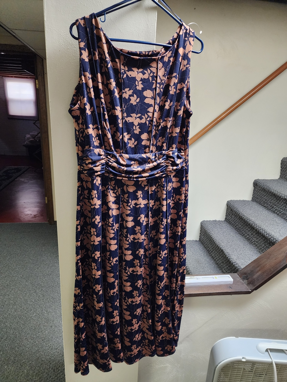 Perceptions Navy and Tan Floral Midi Dress Sz Xl